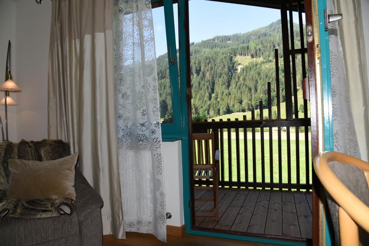 Hotel Laerchenhof Клайнарль Екстер'єр фото