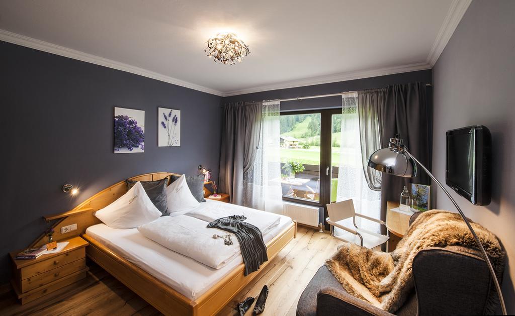 Hotel Laerchenhof Клайнарль Екстер'єр фото